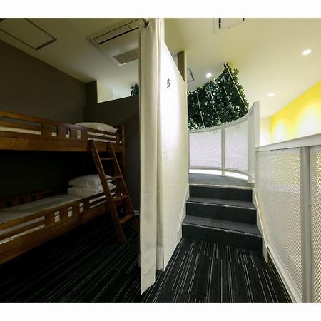 Capsule Hotel Valie Ebisucho Осака Экстерьер фото