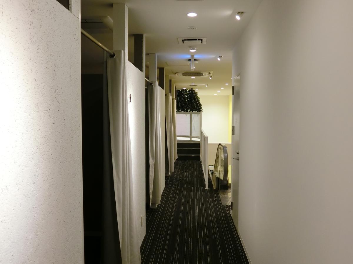 Capsule Hotel Valie Ebisucho Осака Экстерьер фото