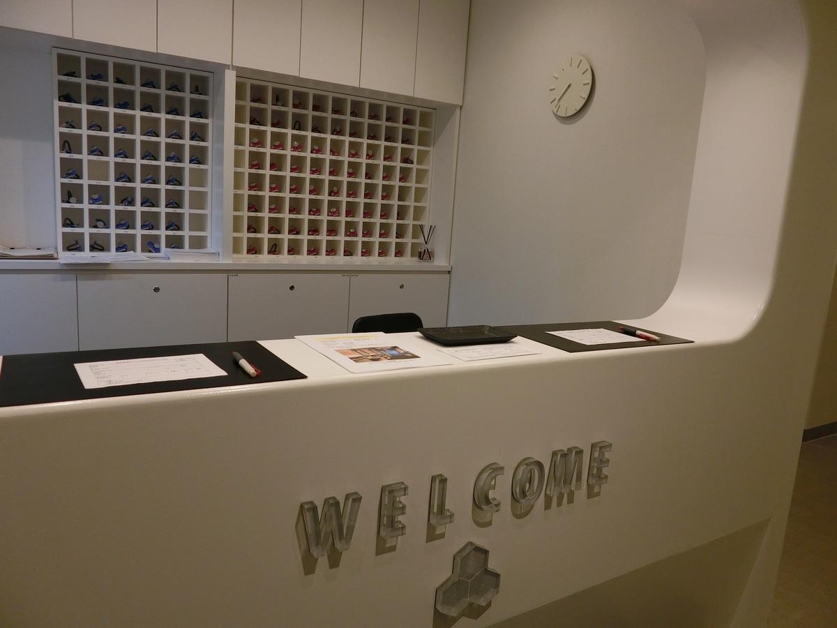 Capsule Hotel Valie Ebisucho Осака Экстерьер фото