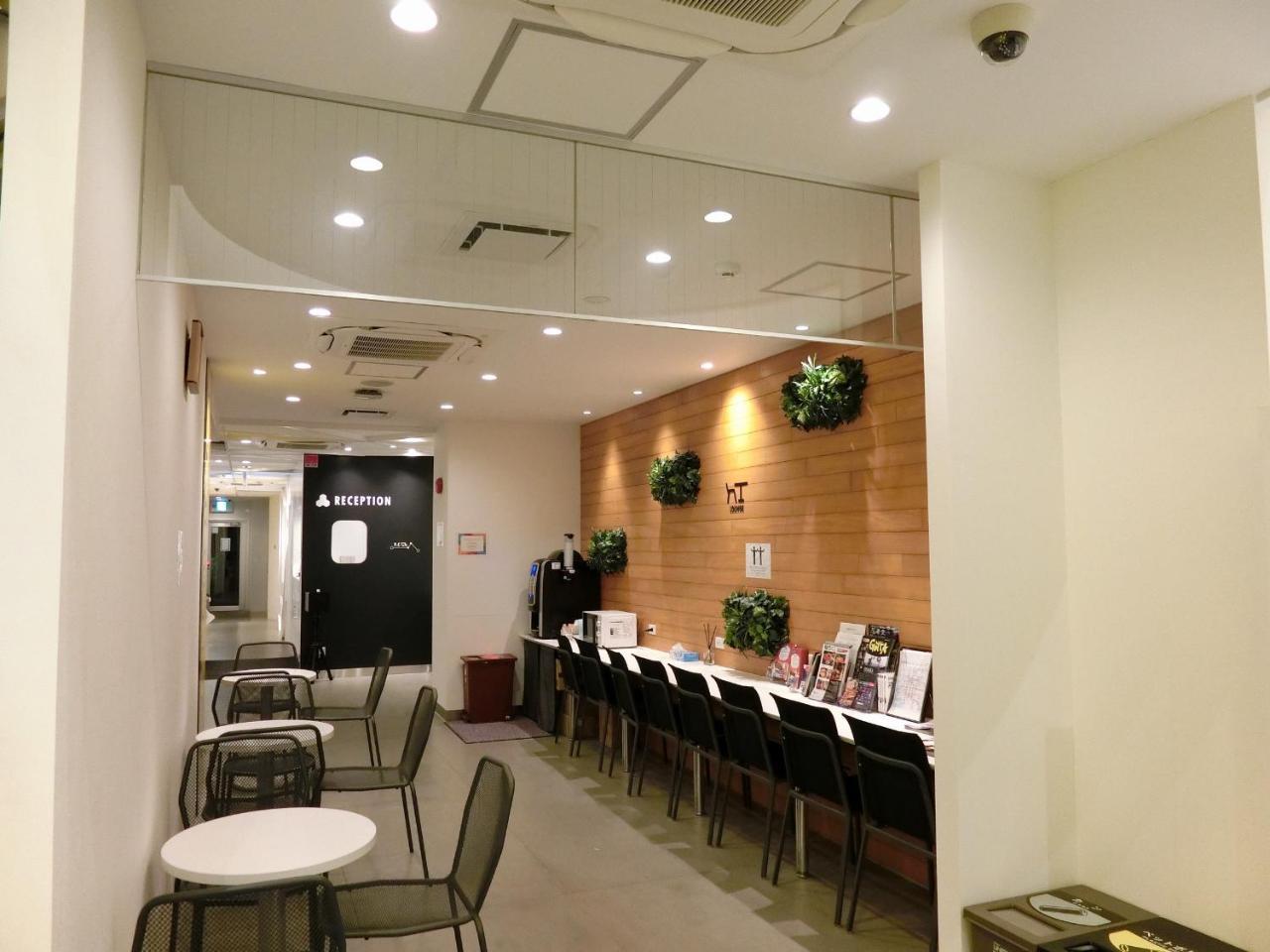Capsule Hotel Valie Ebisucho Осака Экстерьер фото