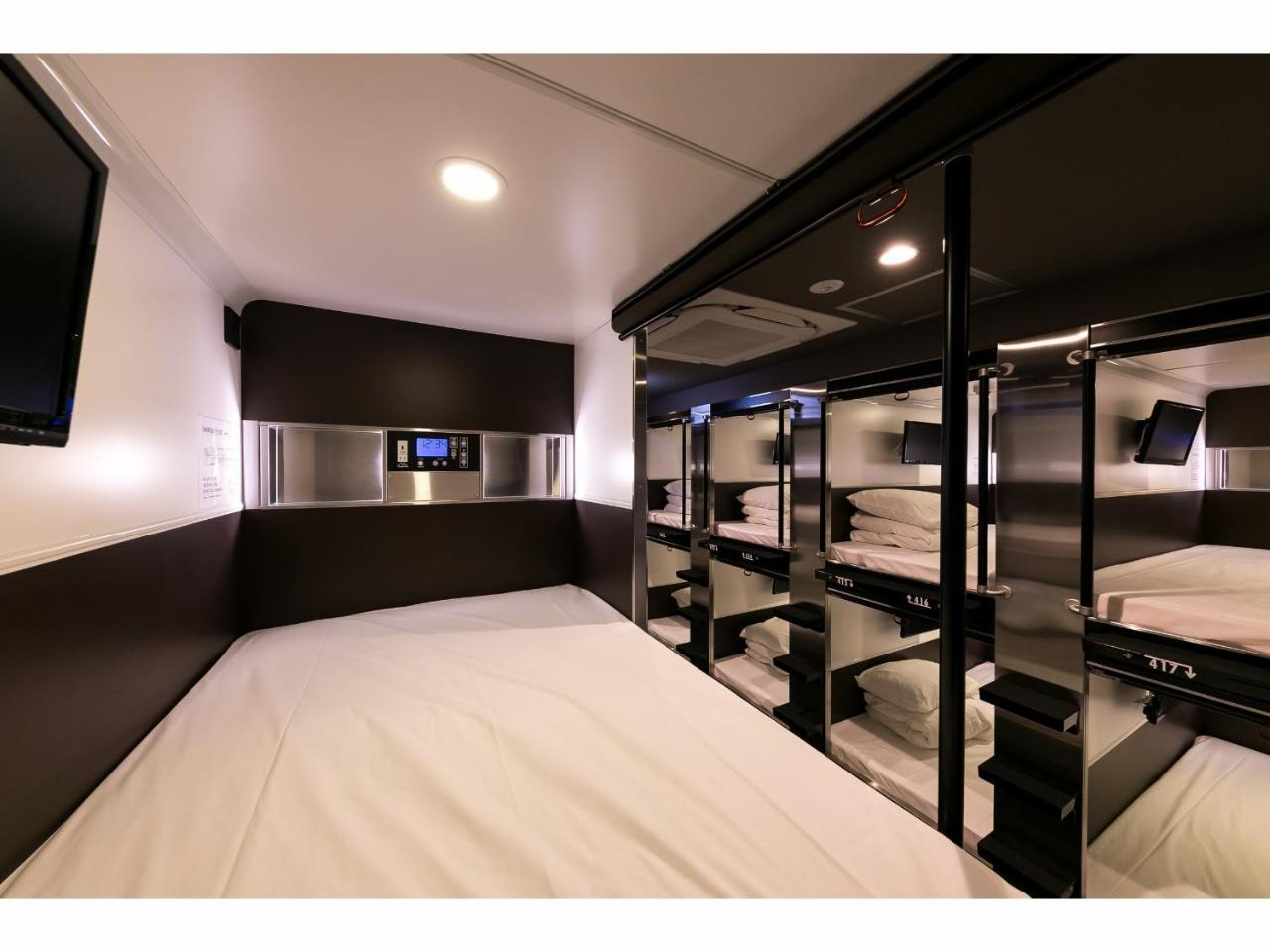Capsule Hotel Valie Ebisucho Осака Экстерьер фото