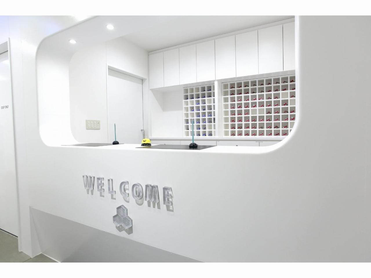 Capsule Hotel Valie Ebisucho Осака Экстерьер фото