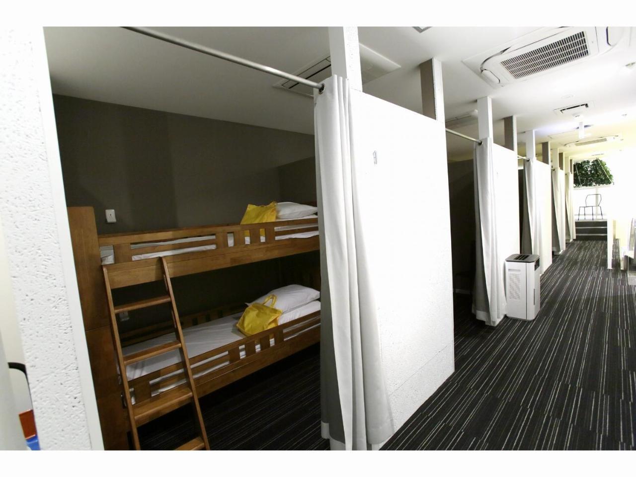 Capsule Hotel Valie Ebisucho Осака Экстерьер фото