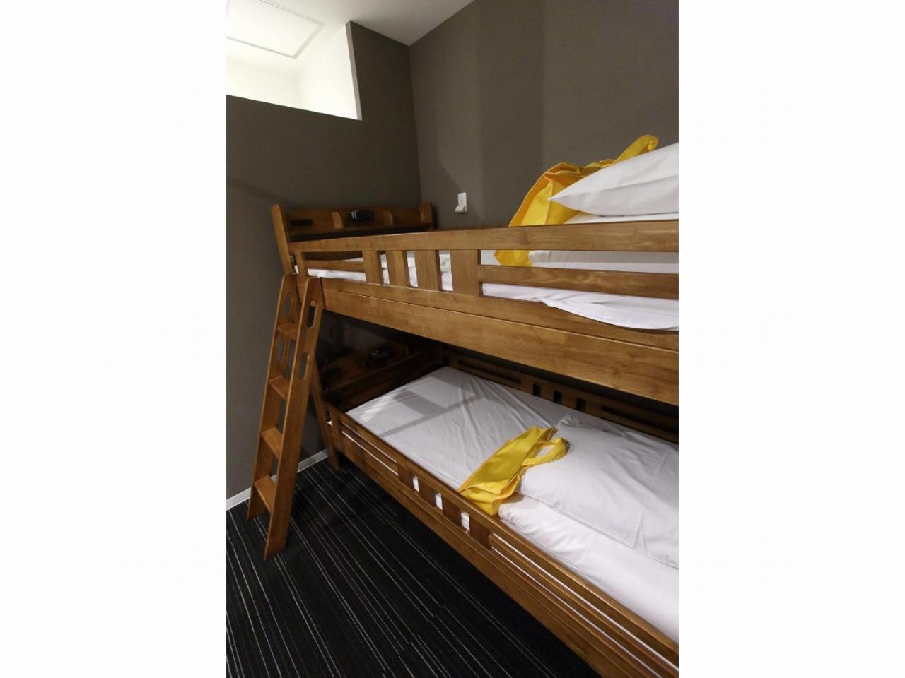 Capsule Hotel Valie Ebisucho Осака Экстерьер фото